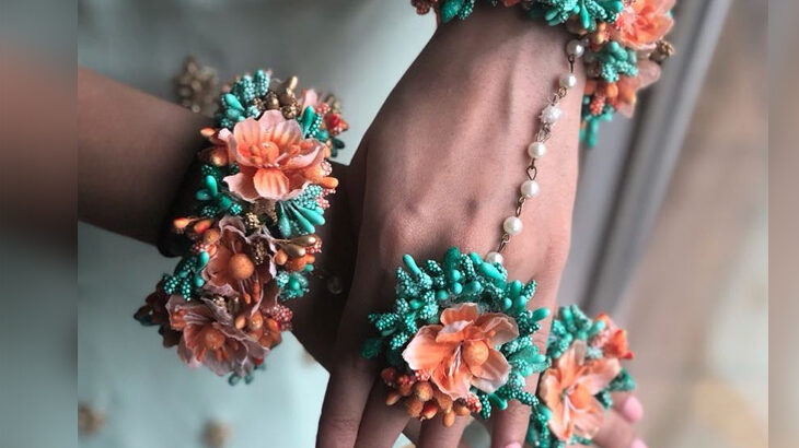 Floral outlet hand jewellery