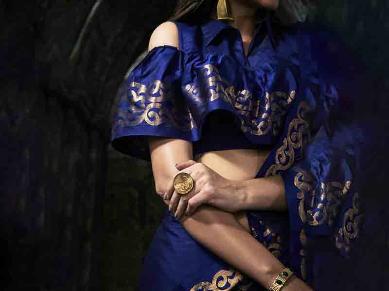 cold shoulder collar saree blouse