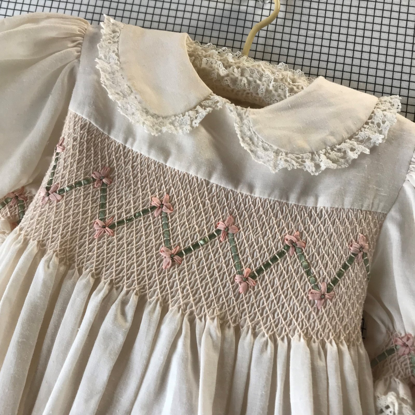 Smocking Embroidery Types That You Should Know About!