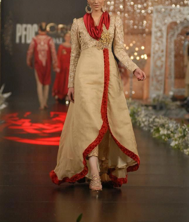 desi woman fashion show desi woman fashion show