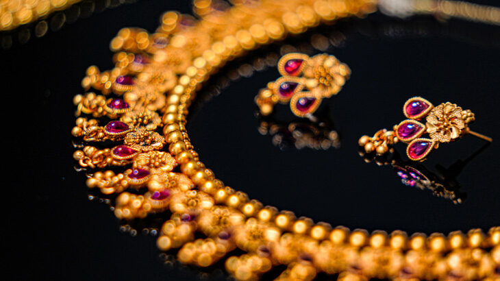 Gold cheap ornaments designs
