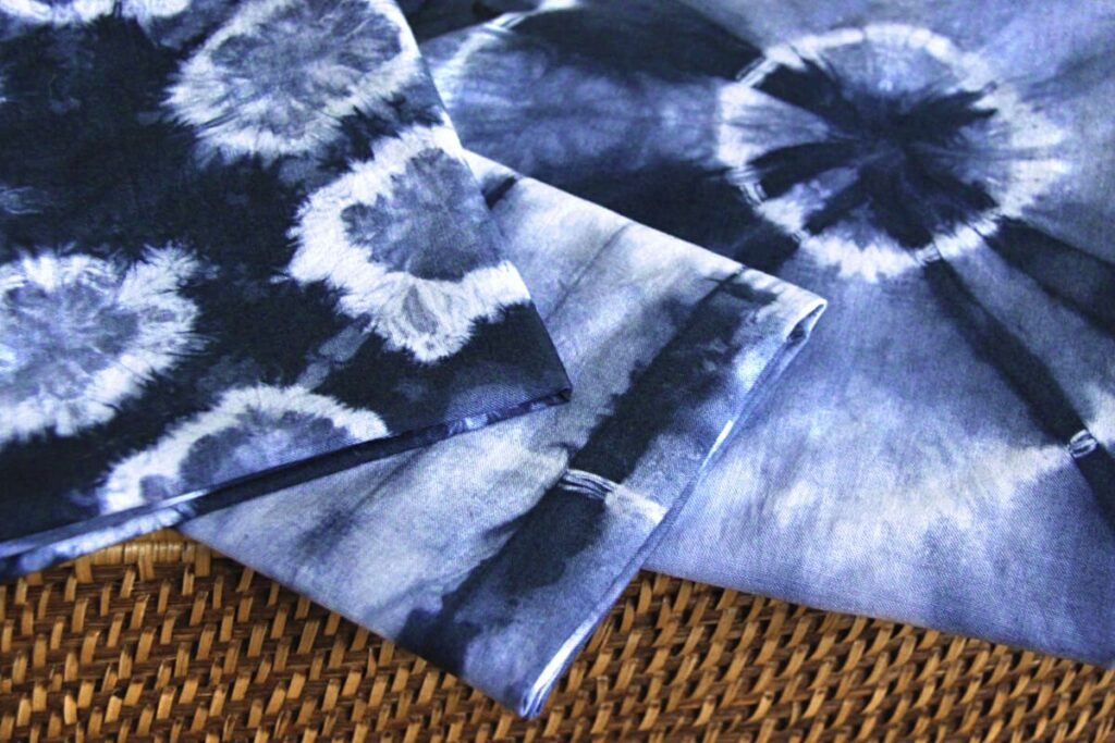 shape resisting dyeing technique shape resisting dyeing technique