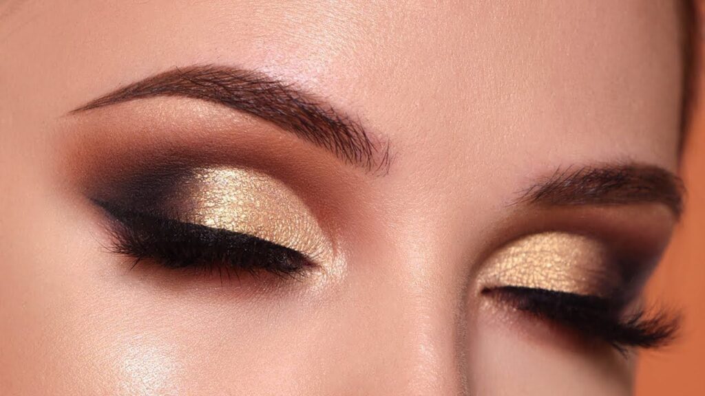 golden eyeshadow golden eyeshadow