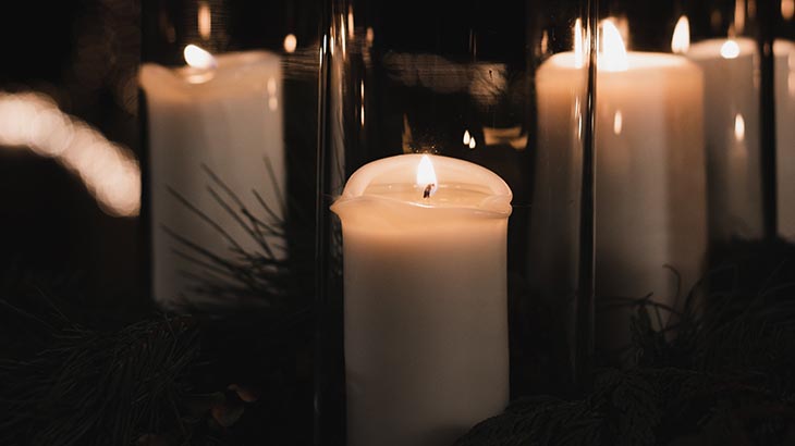 Home Interior Décor Ideas Using Candles