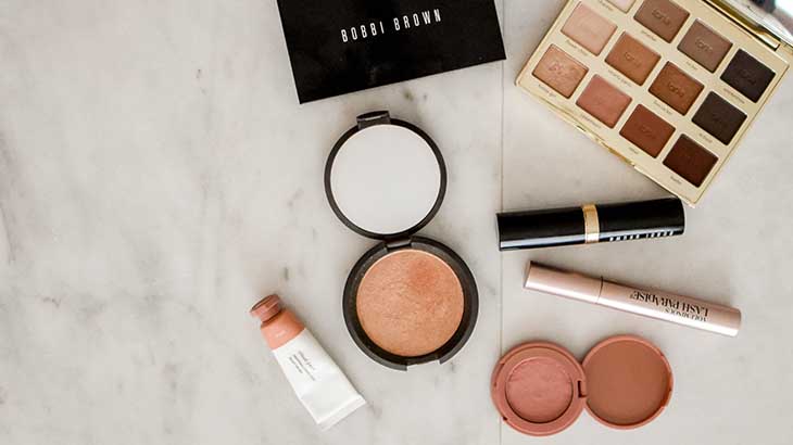 Fashion Styling Tips for Summer Make-up