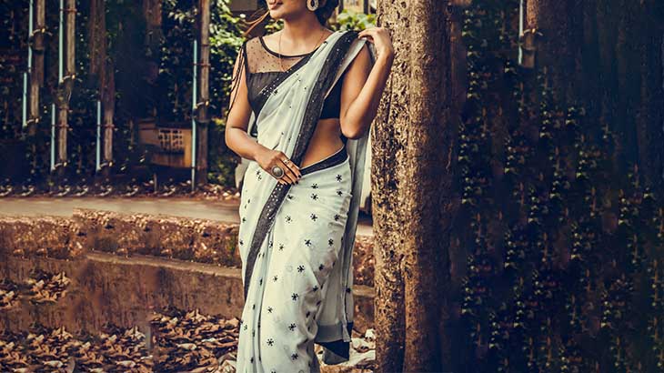 Latest Fashion Trends of Saree Blouse