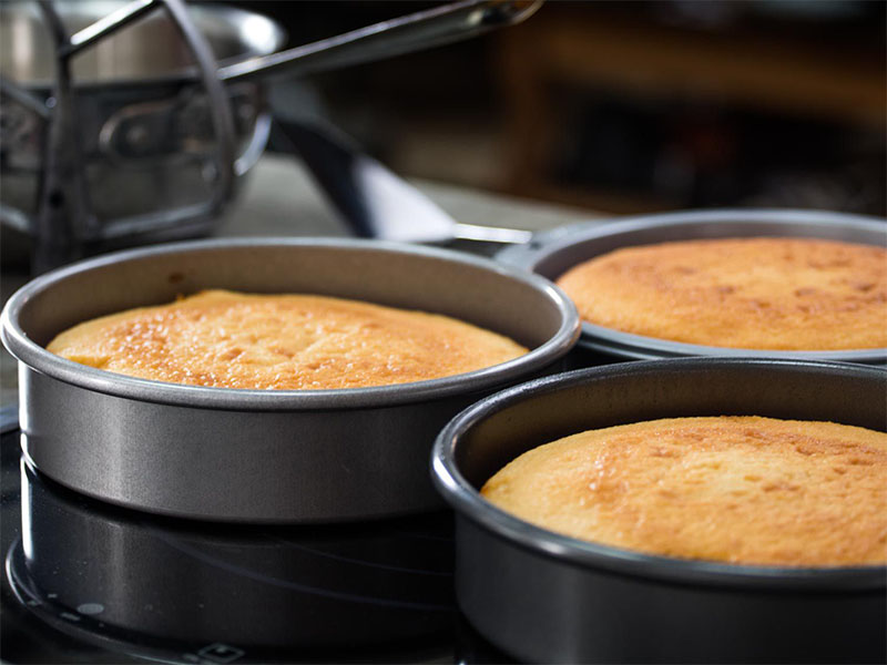 cake in pan cake in pan