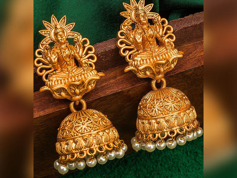 Utsav Chandbali Jhumka Earrings – VOYLLA