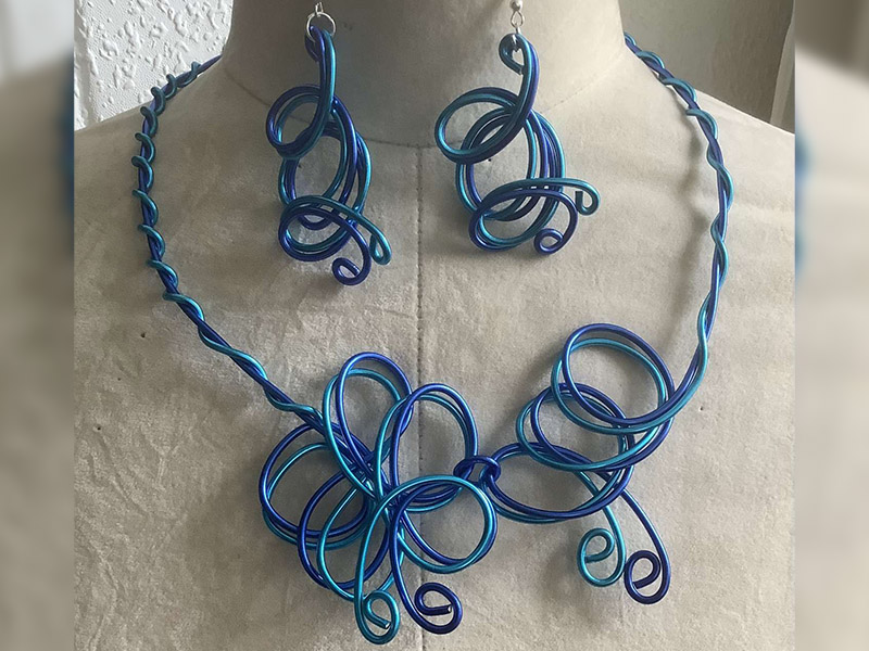 twisted wire jewellery