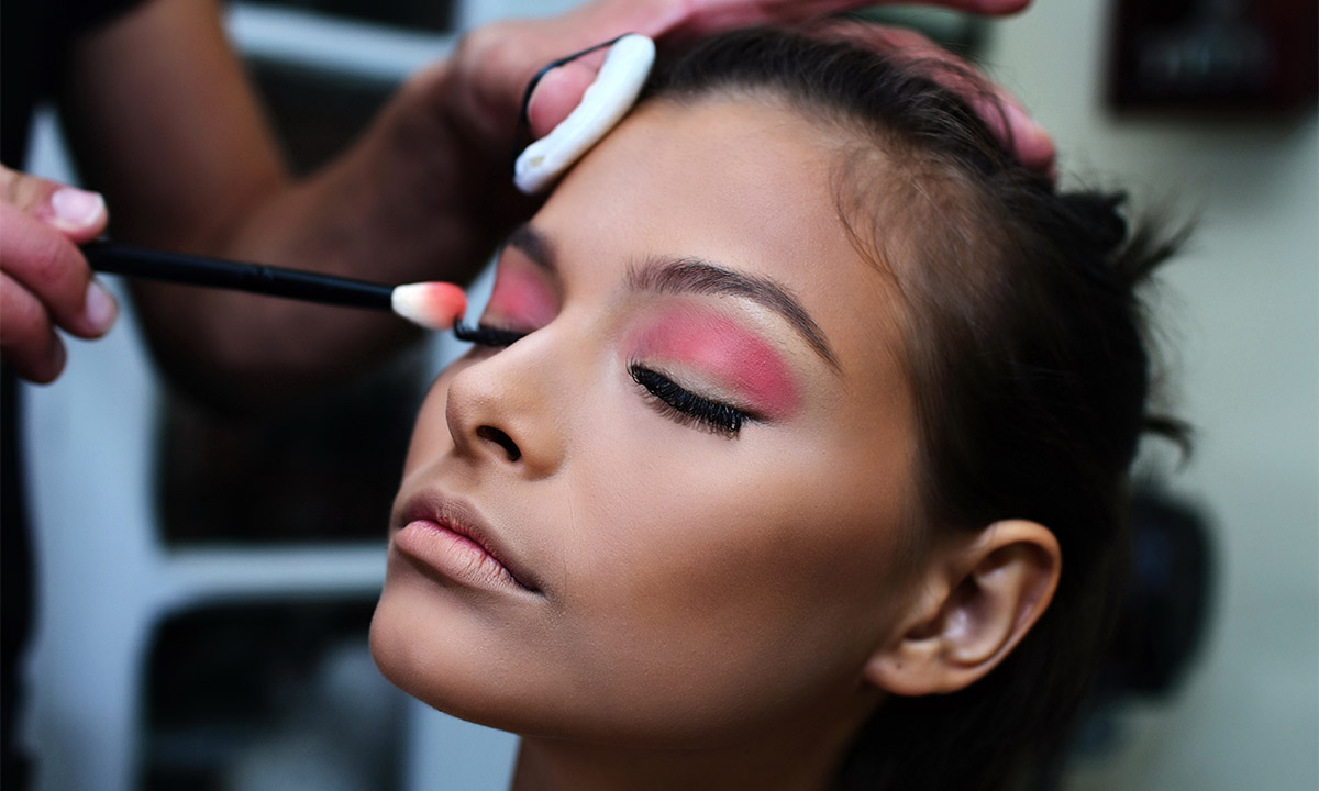 Professional Makeup Artist Course