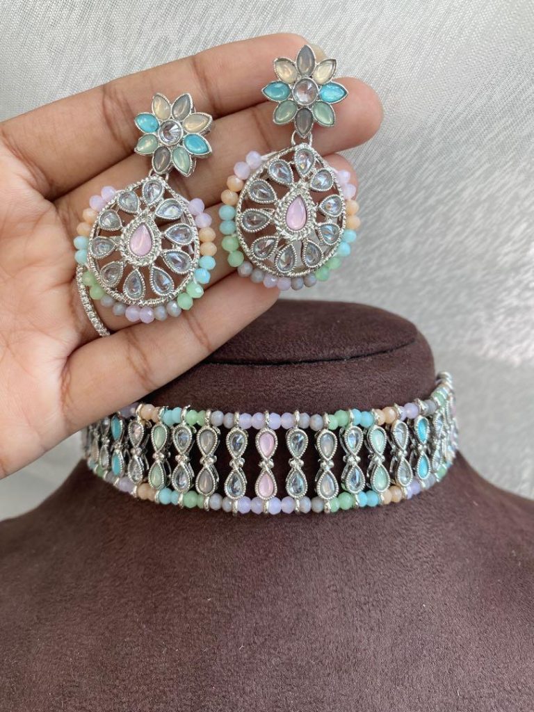 Mask off your beauty with latest jewellery trends Hunar Online Courses