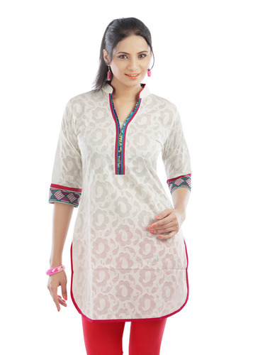 Crinkled Mul Stand Collar Kurti Bandhej