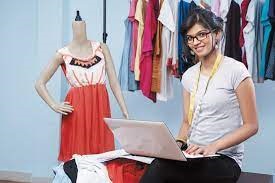 Learn fashion with Hunar Online fashion design course